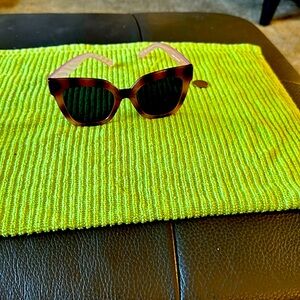 Sunglasses and glass frames